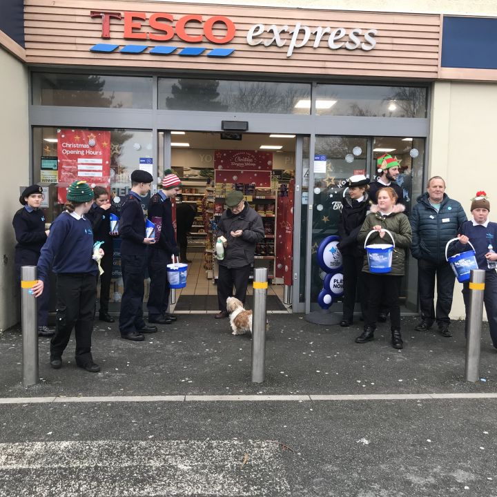 Tesco Express Goodwick helps Sea Cadets