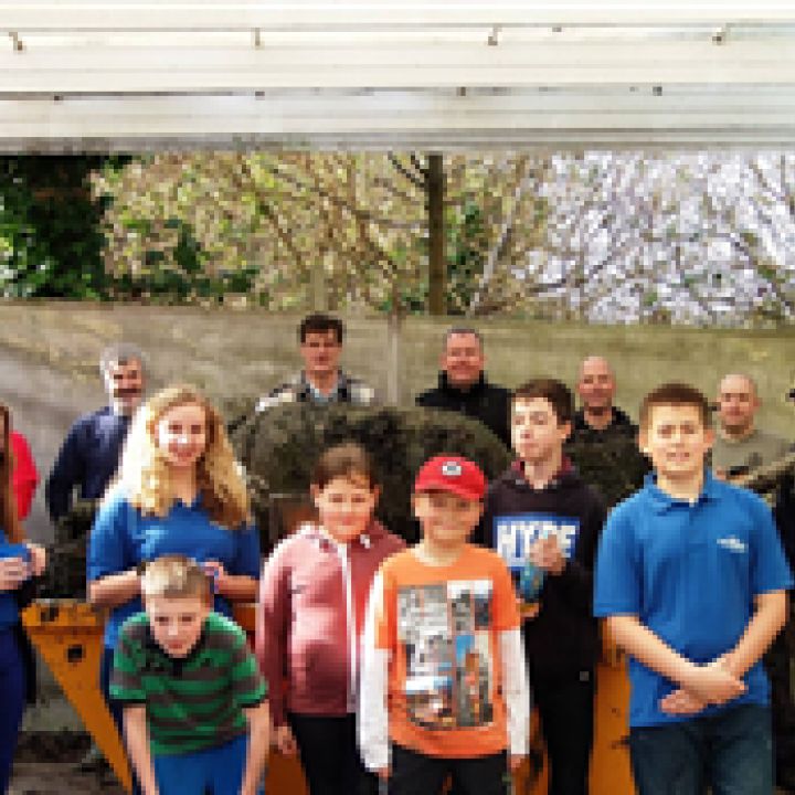 Southampton Sea Cadets get stuck in helping to...