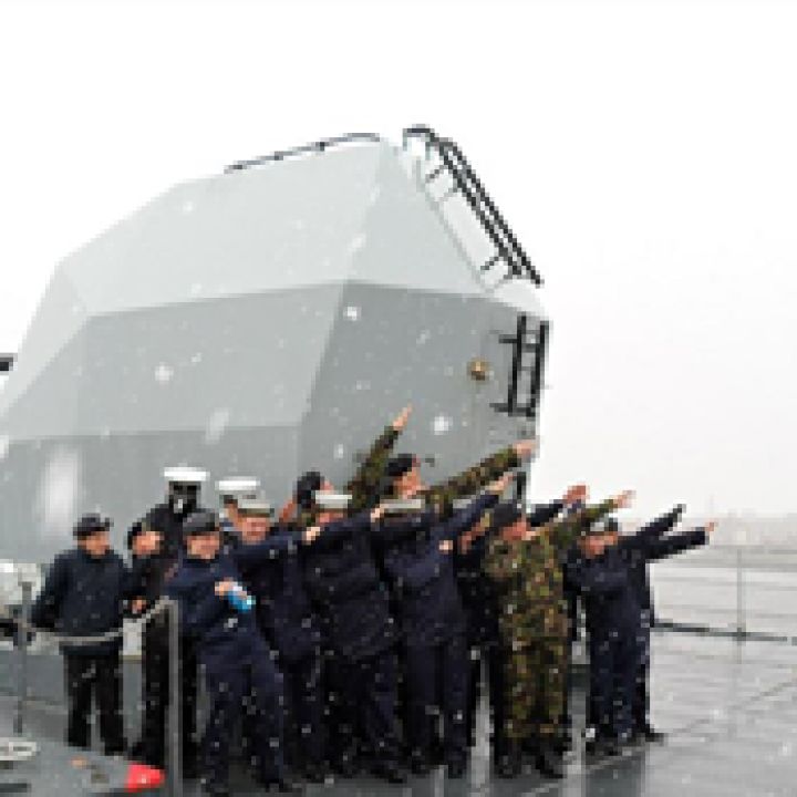 HMS Dauntless visit